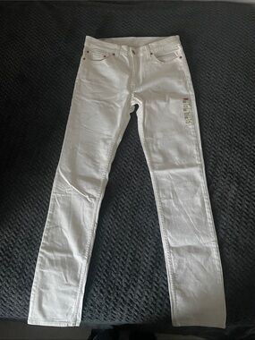 Levi's Men's White Slim Straight Jeans